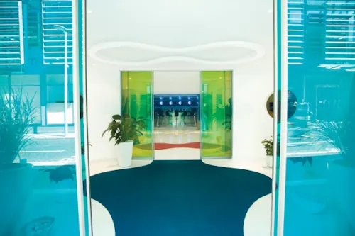 Quirky Brighton hotel, R722