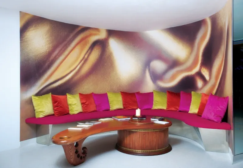 Quirky Brighton hotel, R722 (photo 6)