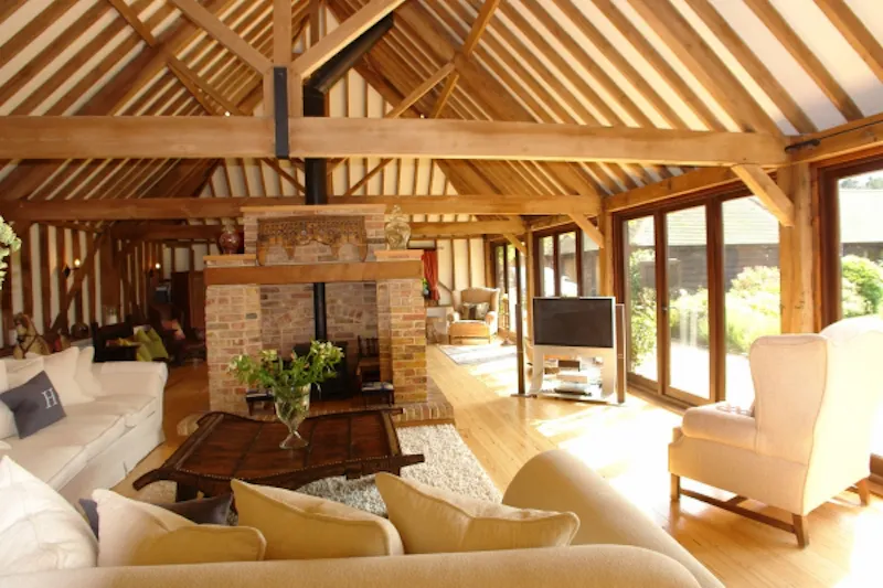 Beams at Film location L609 in Oxfordshire (photo 4)