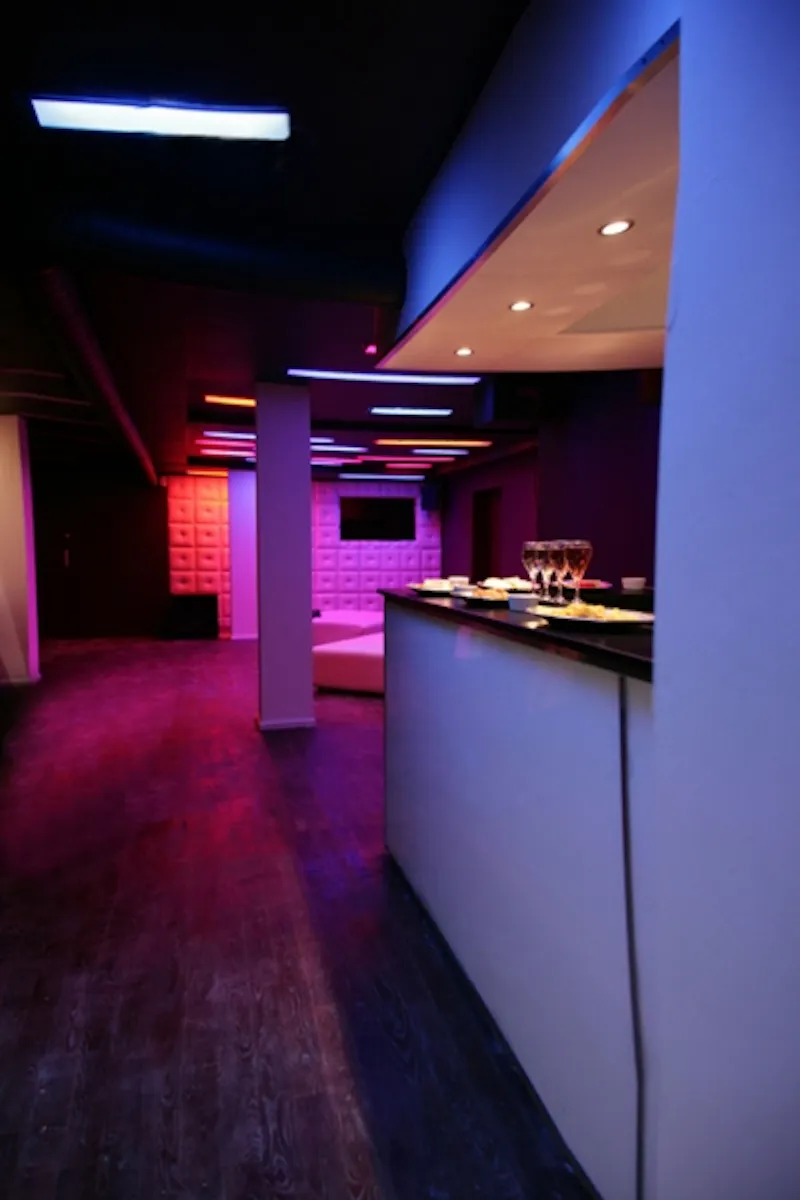 Old Street exhibition space, N177 (photo 6)