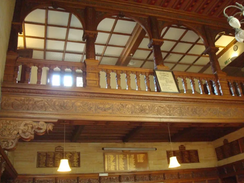 Mezzanine at Film location J52 in West Sussex (photo 10)