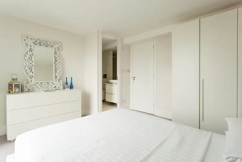 Vauxhall riverside apartment , K176 (photo 17)