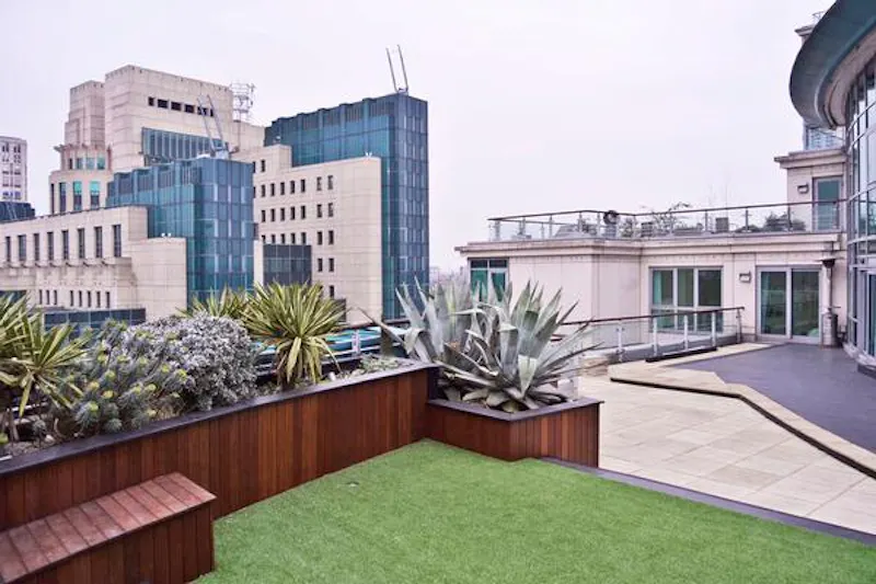 Vauxhall riverside apartment , K176 (photo 38)