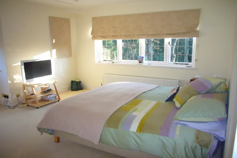 Bedroom at Double-fronted Northwood home, D332 (photo 19)