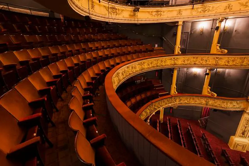 Grand Leicester Square theatre, P568 (photo 10)