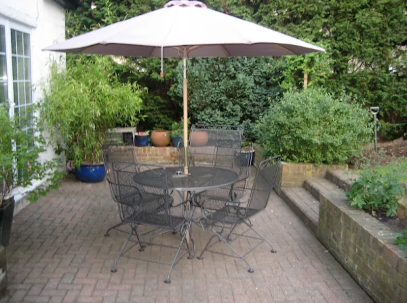 Terrace/Patio at Film location D1904 in London (photo 14)