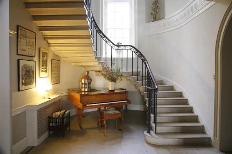 Staircase at Georgian manor in Cooksbridge, A1343 (photo 7)