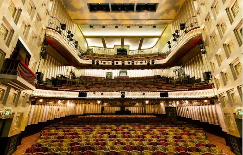 Art Deco theatre on the Strand, P574 (photo 10)