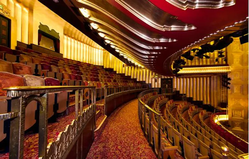 Art Deco theatre on the Strand, P574 (photo 16)