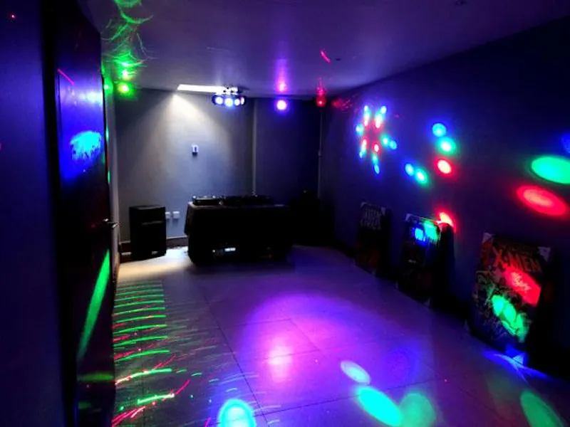 Funky Clapham house, K372 (photo 26)