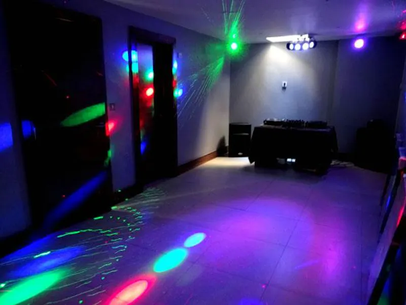 Funky Clapham house, K372 (photo 27)