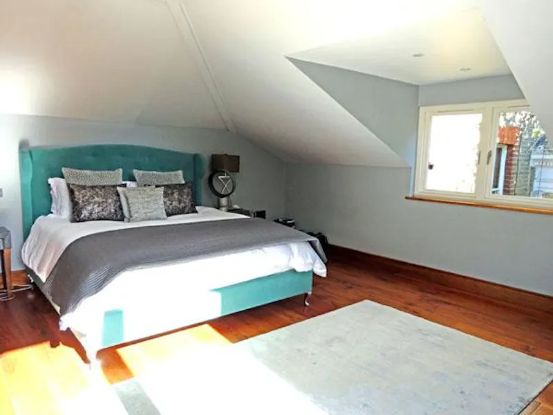Bedroom at Funky Clapham house, K372 (photo 45)