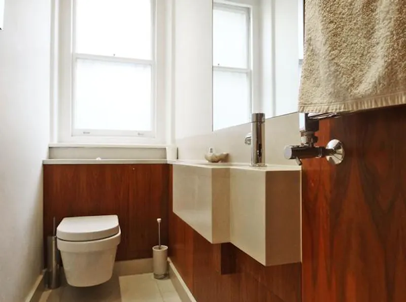 Bathroom at Westminster Victorian townhouse, B1501 (photo 22)