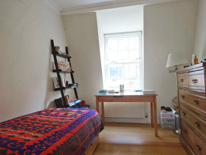 Bedroom - child's at Westminster Victorian townhouse, B1501 (photo 25)