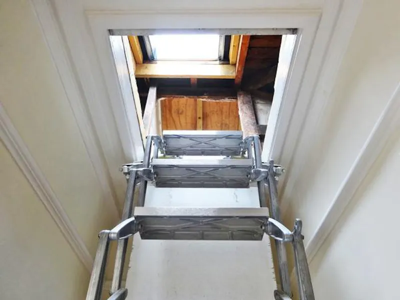 Attic at Westminster Victorian townhouse, B1501 (photo 39)