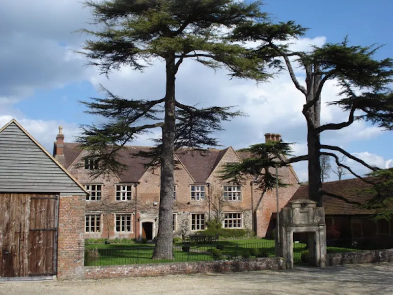 Film location H111 in Wiltshire (photo 4)