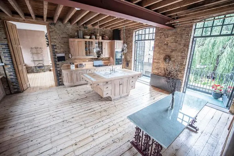 Studio space with shoot kitchen, F657 (photo 17)