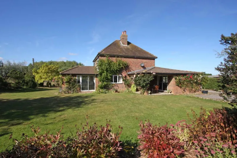 Cranleigh working farm, L612 (photo 29)