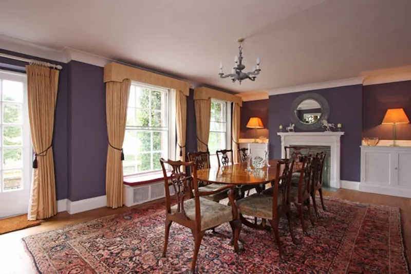 Dining room at Cranleigh working farm, L612 (photo 4)
