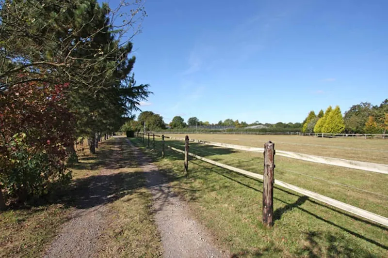Cranleigh working farm, L612 (photo 37)