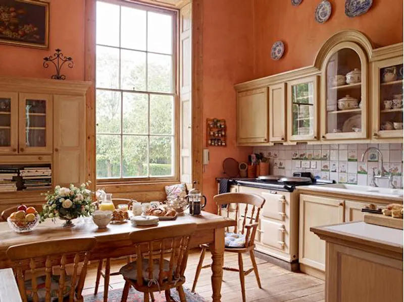 Kitchen at Classic Georgian country house, A1209 (photo 7)