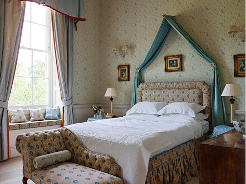 Bedroom at Classic Georgian country house, A1209 (photo 24)