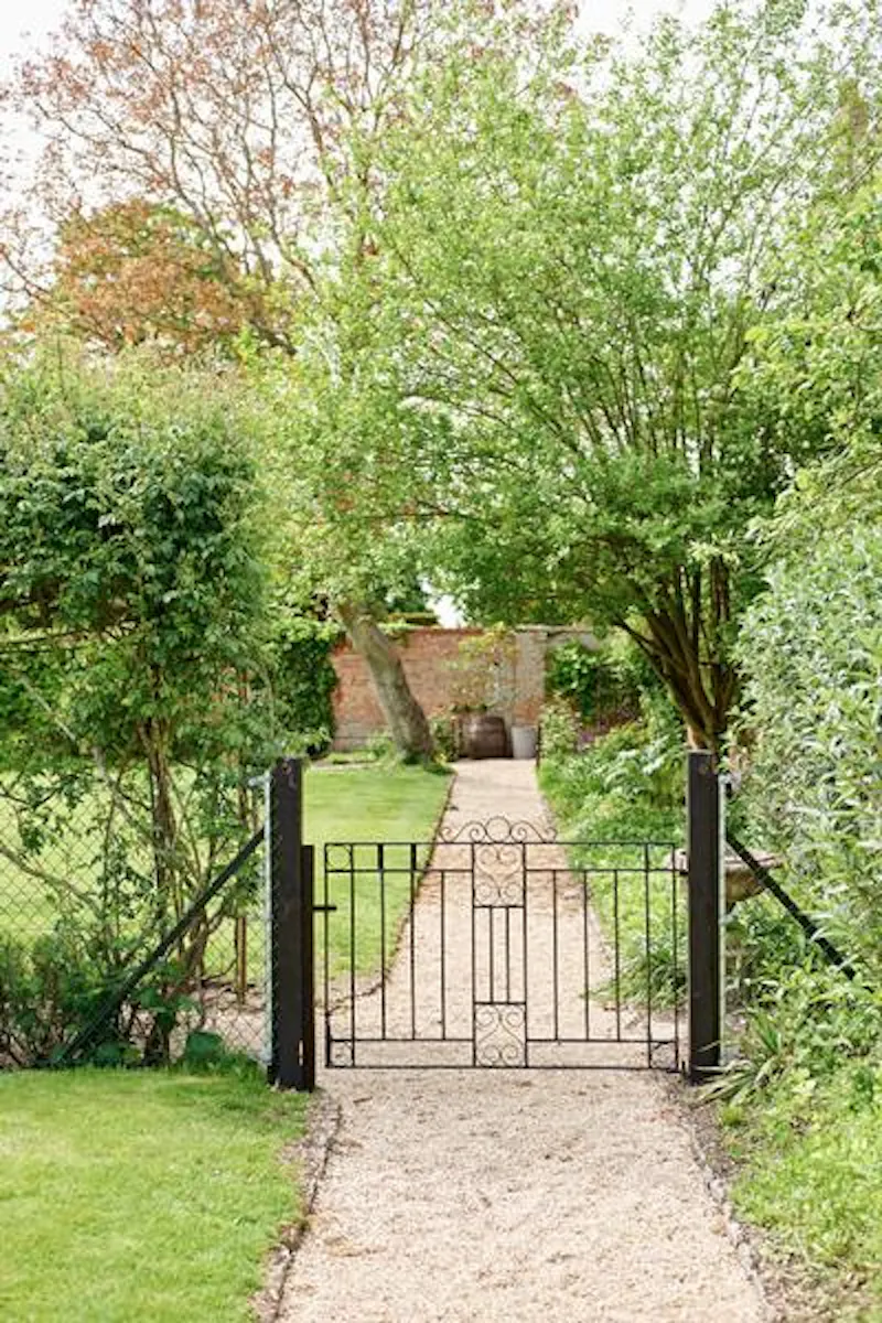 Classic Georgian country house, A1209 (photo 37)