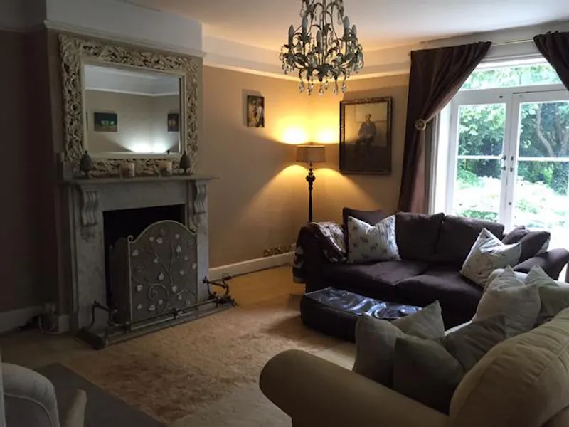 Classic home in Oakington, A1102 (photo 3)