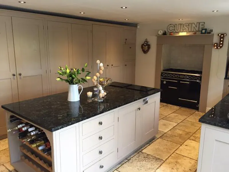 Classic home in Oakington, A1102 (photo 6)