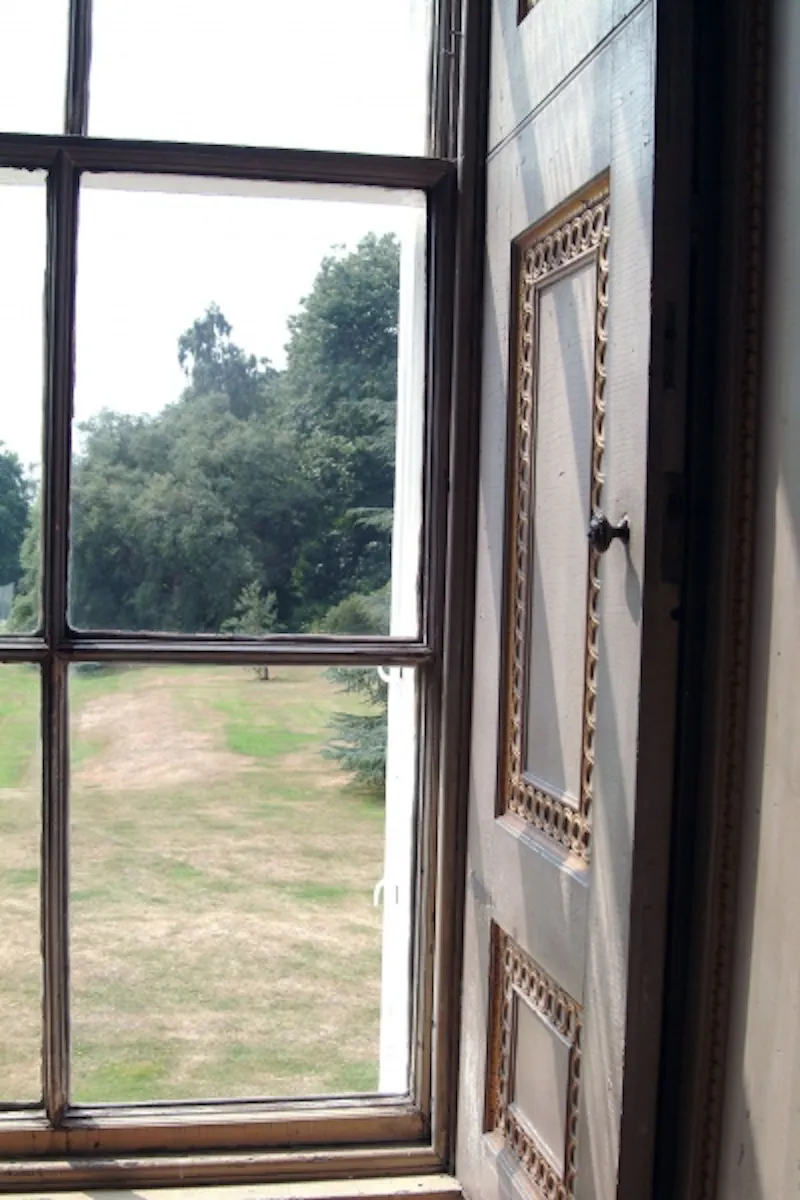Film location J54 in Surrey (photo 12)