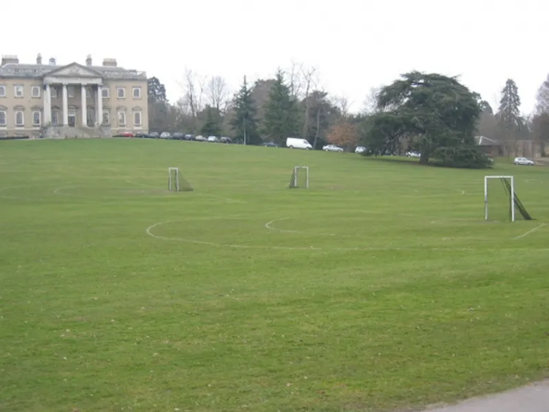 Film location J54 in Surrey (photo 23)