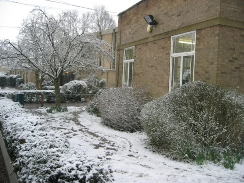 Film location J54 in Surrey (photo 32)