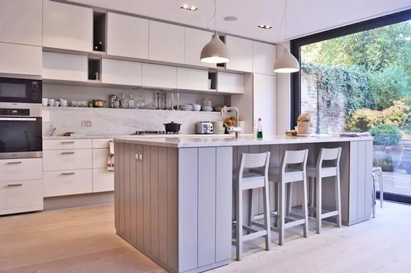Kitchen at Stylish Brook Green family house, B1507 (photo 16)