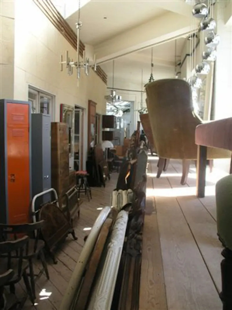 Parsons Green furniture showroom, N178 (photo 19)