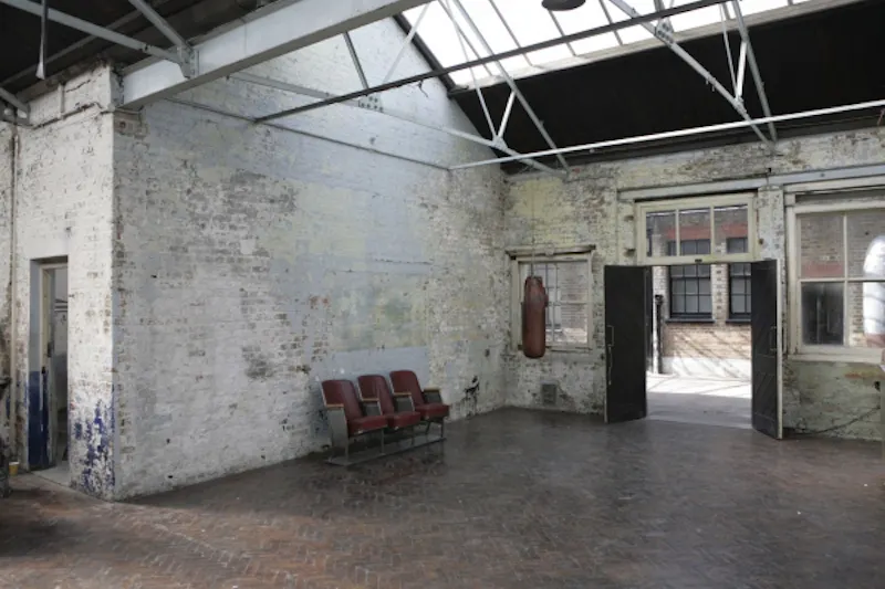 Versatile Dalston warehouse , N183 (photo 17)