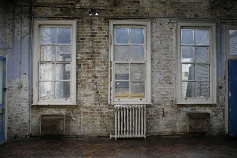 Versatile Dalston warehouse , N183 (photo 18)