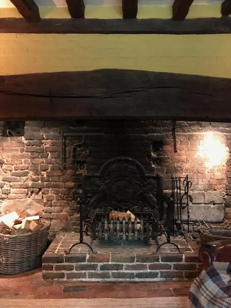 Quirky medieval country home, M270 (photo 20)
