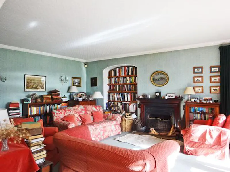 Gothic Wimbledon Lodge, B59 (photo 7)