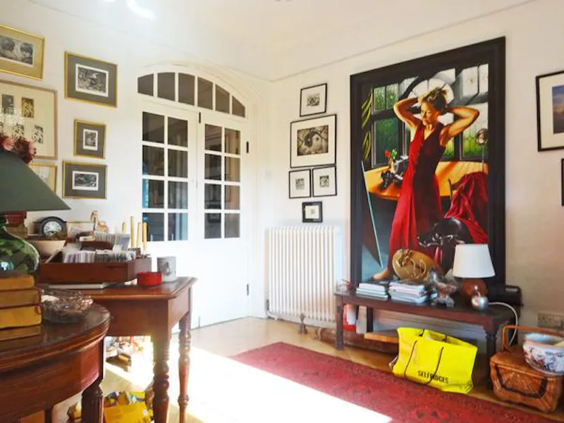 Gothic Wimbledon Lodge, B59 (photo 19)