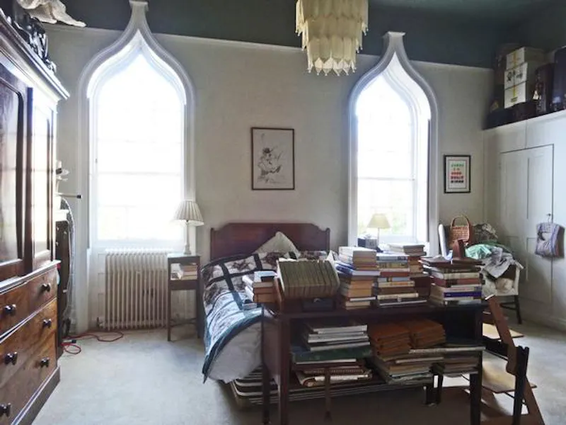 Gothic Wimbledon Lodge, B59 (photo 35)
