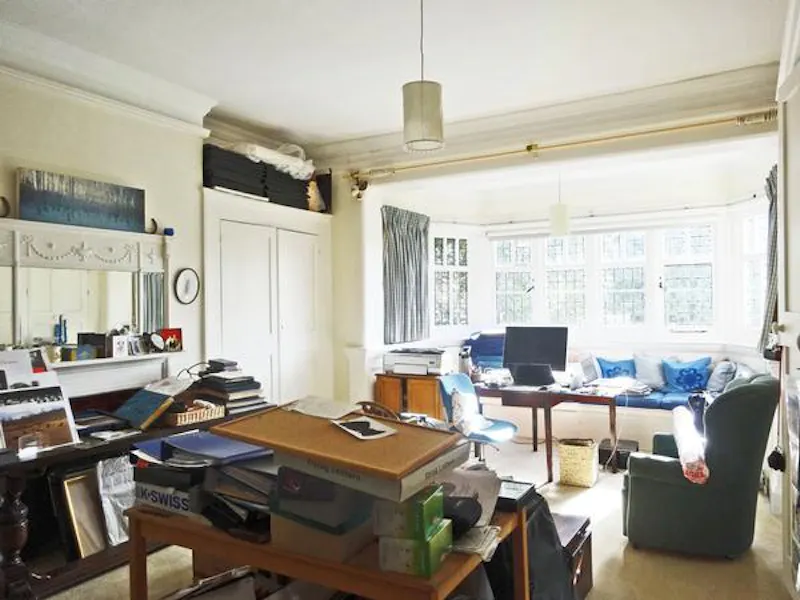 Study at Gothic Wimbledon Lodge, B59 (photo 38)