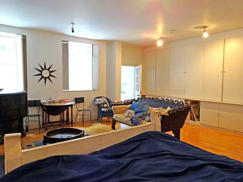 Distressed-luxury home in Angel, A405 (photo 50)