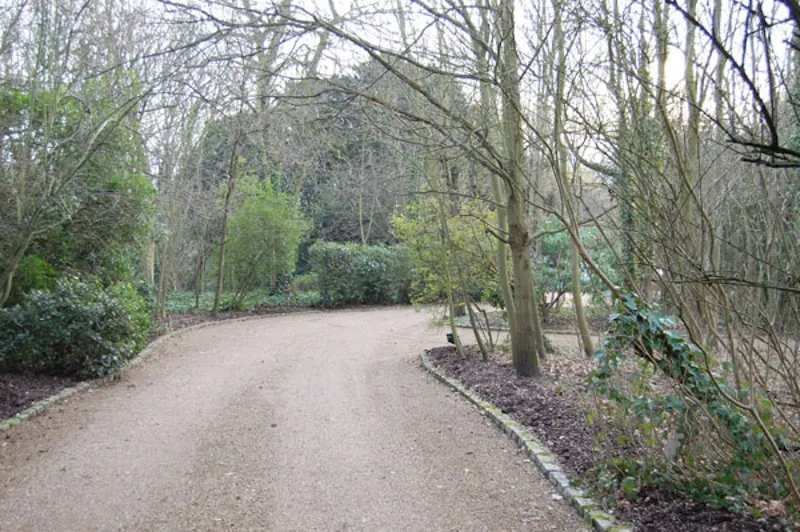 Film location D1280 in Middlesex (photo 57)