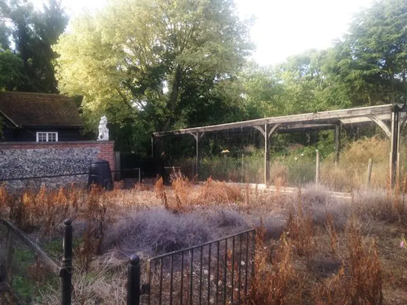 200 acre Radlett farm, L236 (photo 93)