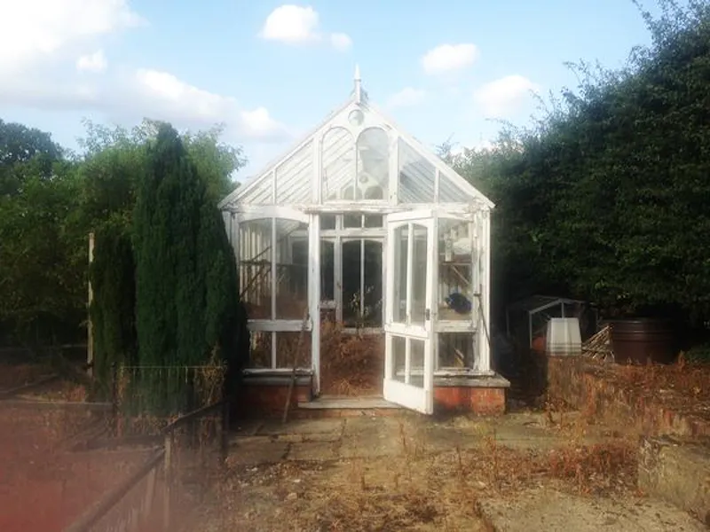 Greenhouse at 200 acre Radlett farm, L236 (photo 94)