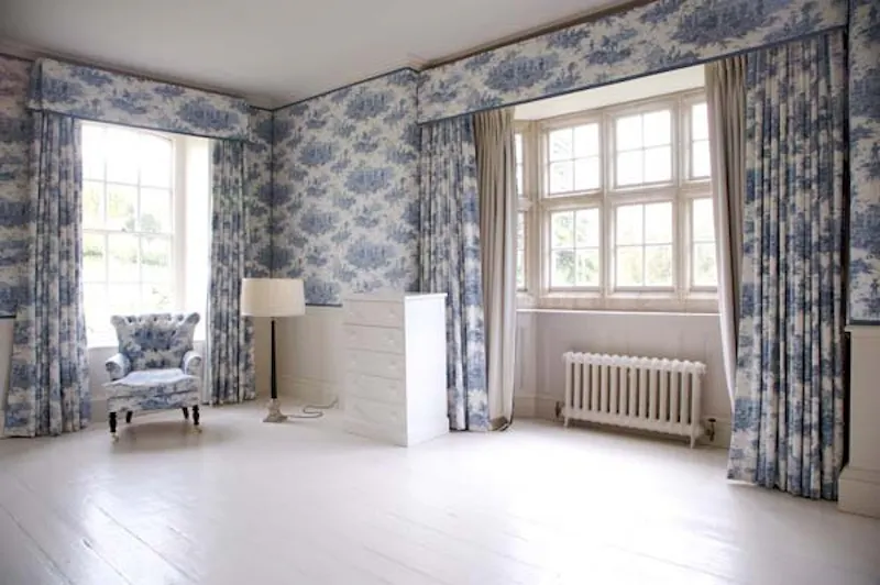 Wallpaper at 22-acre Berkshire mansion, A1170 (photo 28)