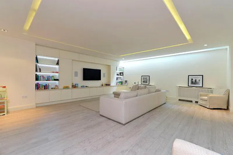 Floor - wooden at Modern Wandsworth garden flat, F1034 (photo 5)