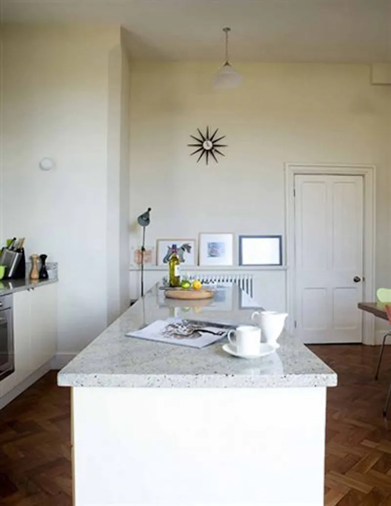 Kitchen island at Bright and airy Nottingham house, B1509 (photo 6)