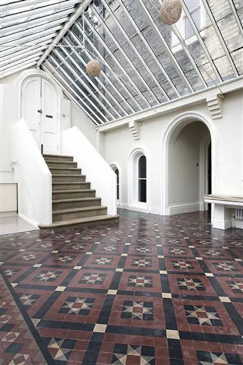 Bright and airy Nottingham house, B1509