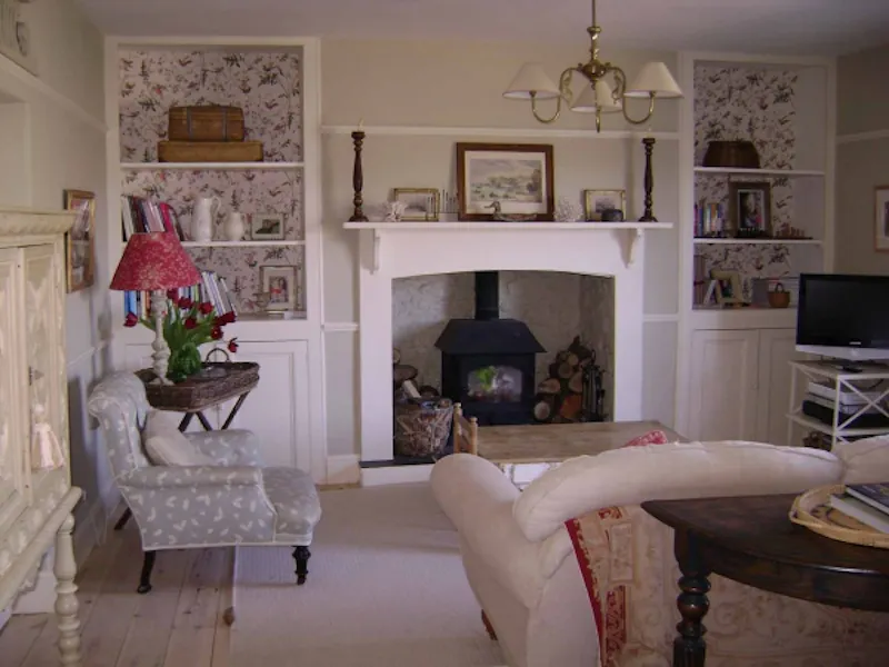 Picturesque Devon dolls house , A1212 (photo 4)